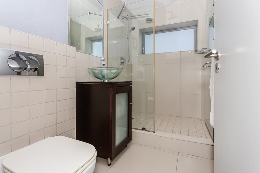 2 Bedroom Property for Sale in Bloubergrant Western Cape